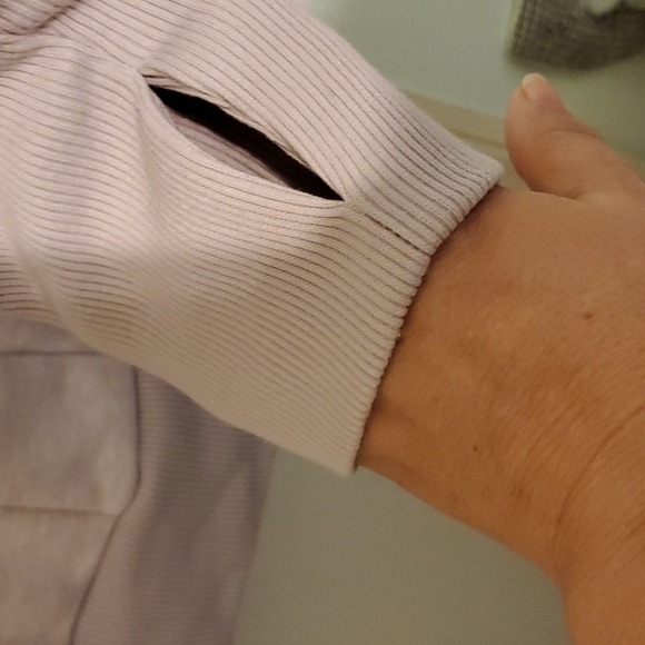 Fabletics sweatshirt - Picture 5 of 6